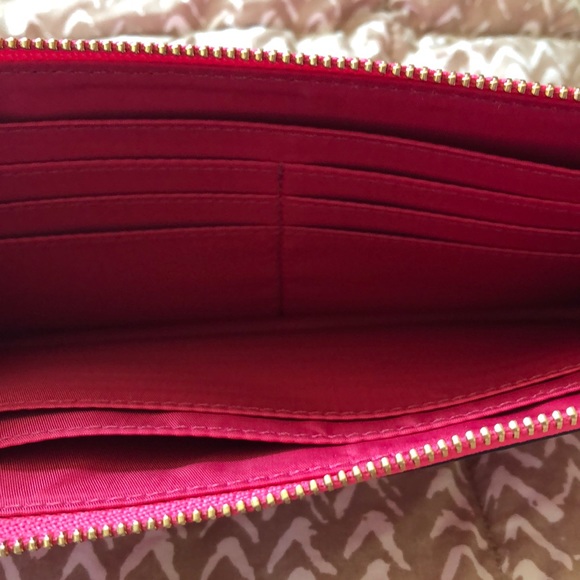 Coach Wristlet - Picture 3 of 4